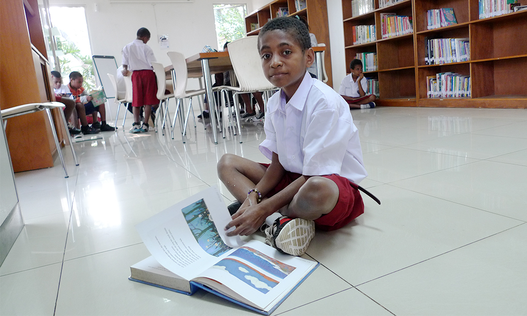 kegiatan_membaca-perpustakaan_sekolah-anak-indonesia-sai-membaca buku-perpustakaan