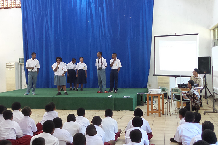 mosa-sai-sekolah anak indonesai-papau-sekolah asrama-osis
